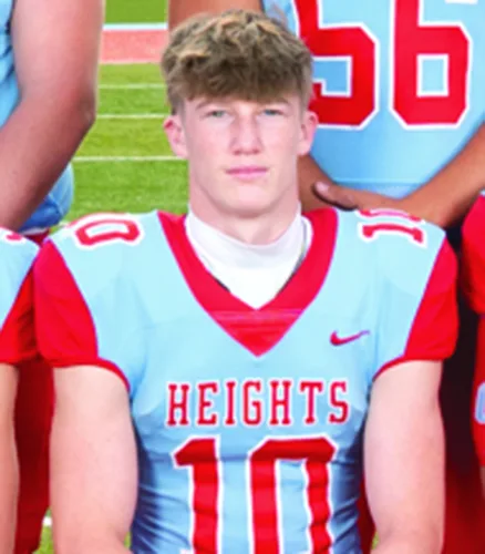 Brayden DeArmitt carries Highlanders back over River Valley